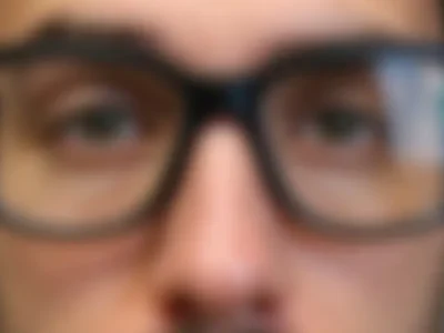 Jak okulary powinny leżeć na nosie dla komfortu i stabilności?