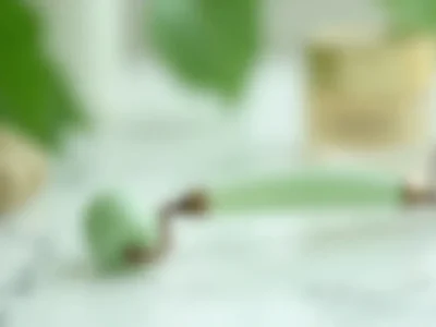 Roller do twarzy – Jak używać i jakie ma korzyści?