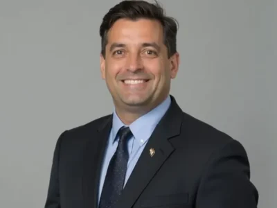 Zdjęcie do dowodu – Jak się ubrać i czego unikać?